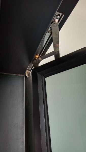 Cost of Pivot Window Replacement in Columbia